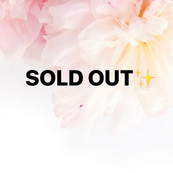 Stile Loft Dresses & Skirts - SOLD OUT